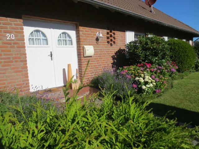 Luft und Meer 4**** Ferienwohnung Hage Exterior foto